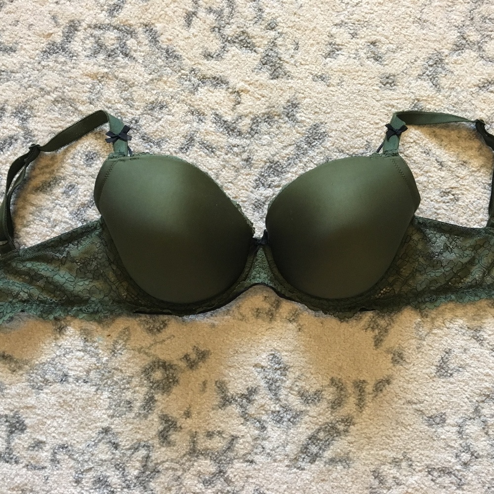 Victoria's Secret Dream Angels Bra 34DDD